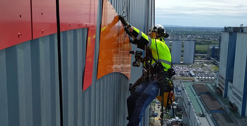 Assembly and maintenance
